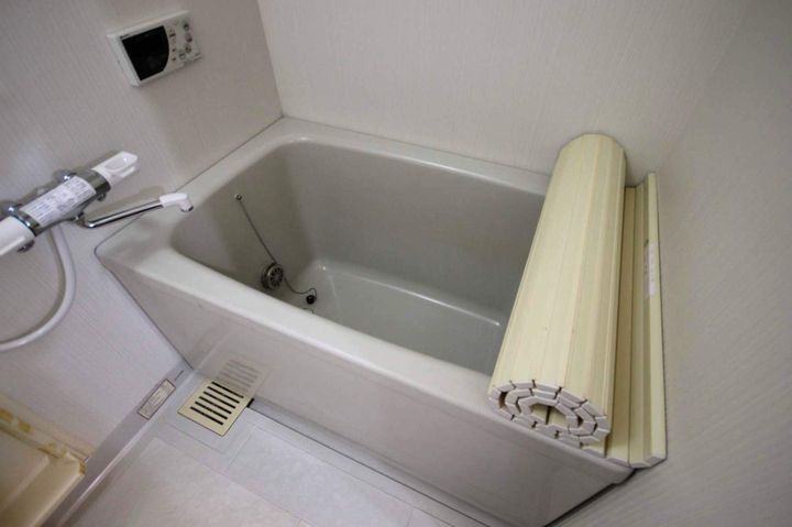 メイプルハウス105の風呂
