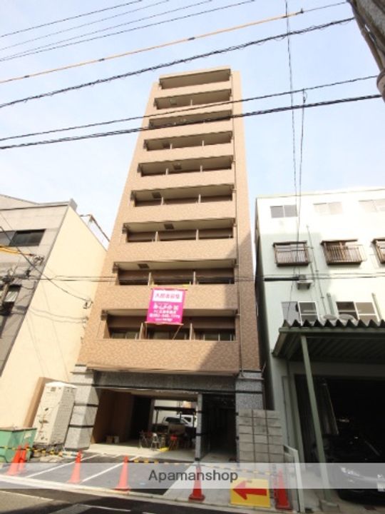 広島県広島市中区榎町の賃貸マンションの外観