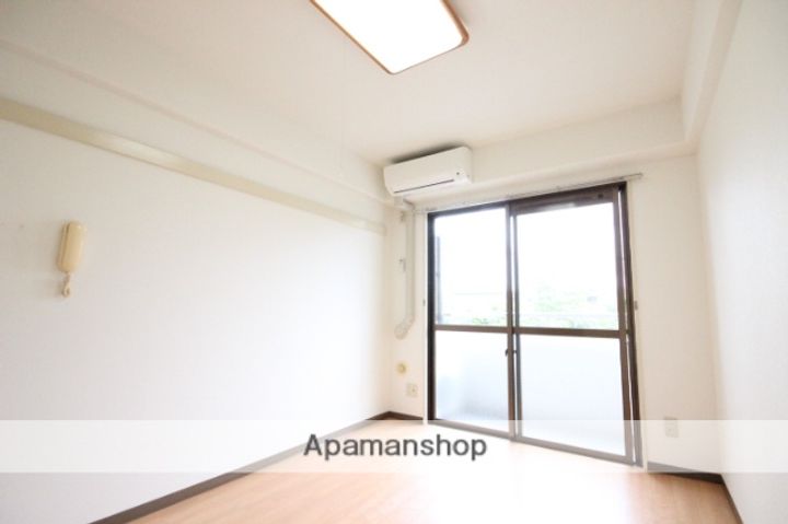 広島県広島市中区吉島新町2丁目の賃貸マンションの内装