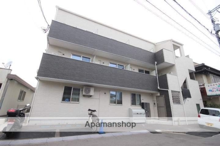 広島県廿日市市下平良1丁目の賃貸アパートの外観