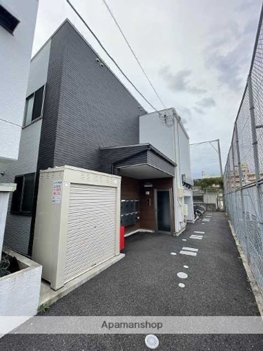 広島県広島市佐伯区五日市中央3丁目の賃貸アパートの外観