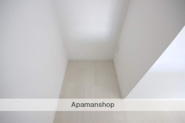 広島県広島市西区古江西町の賃貸マンションの内装