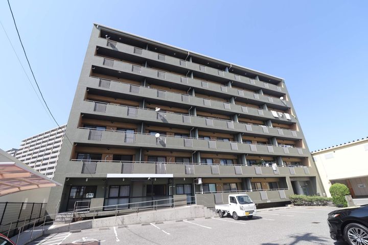 フォレストY’Sの外観