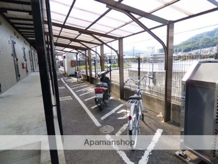 広島県広島市安芸区中野東7丁目の賃貸アパートの外観