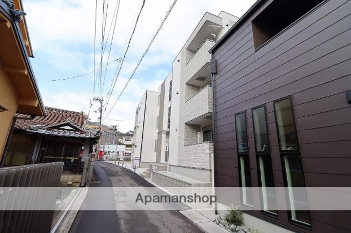 広島県広島市西区草津東2丁目の賃貸アパートの外観