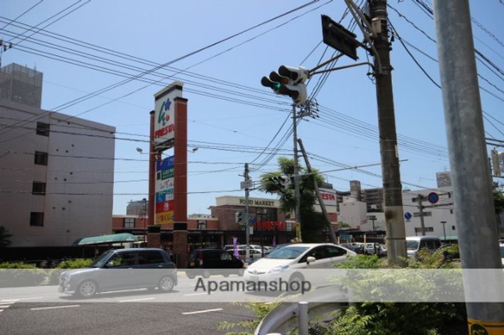 プレヴナンスMの周辺