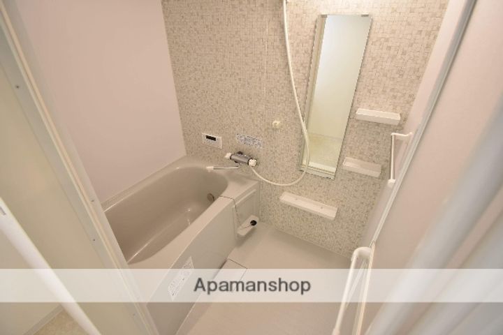 広島県広島市中区江波本町の賃貸アパートの風呂