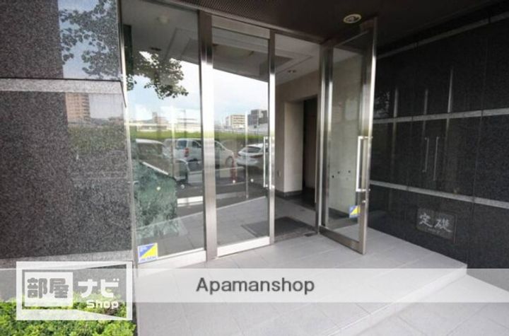 広島県広島市中区舟入中町の賃貸マンションの内装