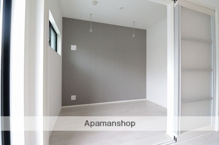 広島県広島市佐伯区三筋1丁目の賃貸アパートの内装