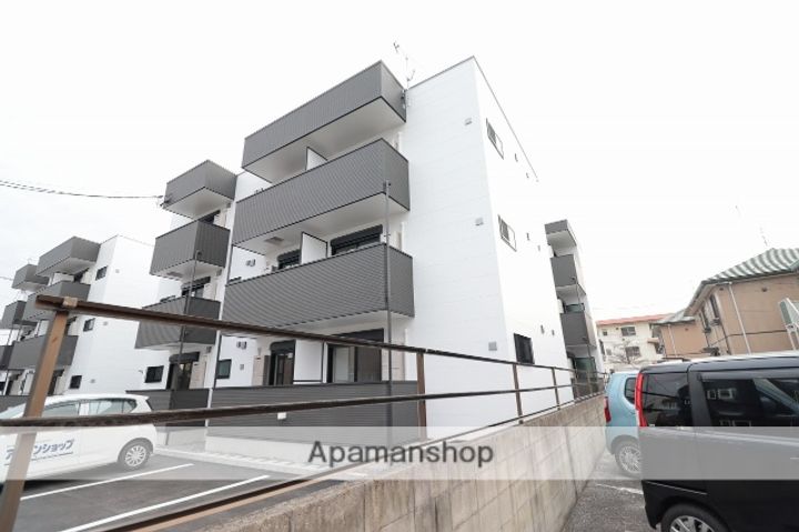 スマイルレジデンス三筋 南館の外観
