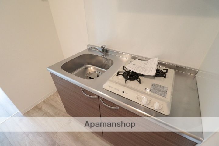 広島県廿日市市地御前1丁目の賃貸アパートのキッチン