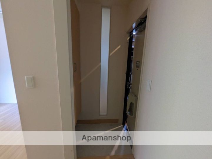 広島県広島市南区段原4丁目の賃貸アパートの玄関