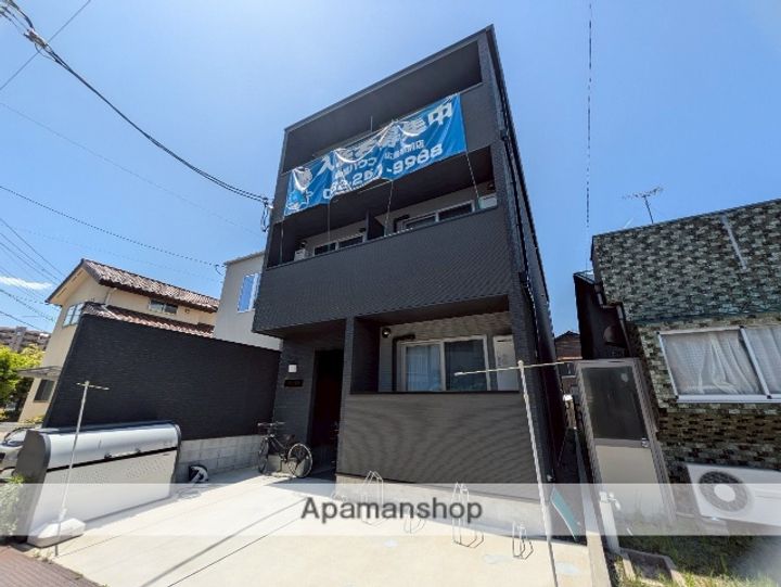 広島県広島市南区西蟹屋3丁目の賃貸アパートの外観