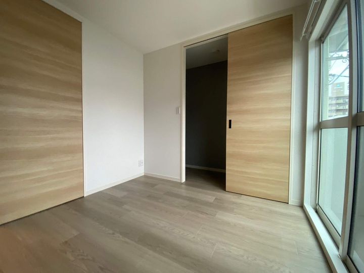 広島県広島市佐伯区五日市中央4丁目の賃貸アパートの内装