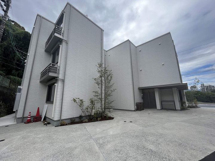 広島県広島市東区牛田南1丁目の賃貸マンションの外観