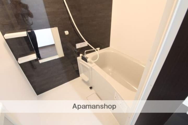 広島県広島市安佐南区長束西2丁目の賃貸アパートの風呂