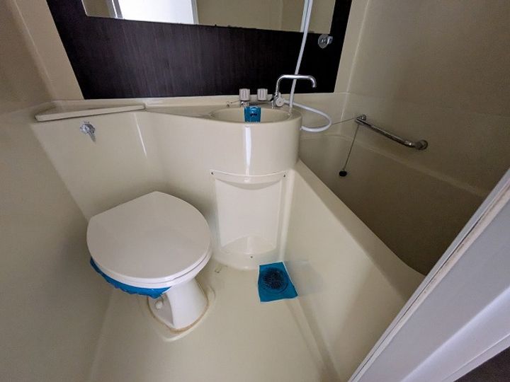 オガワビル402号室の風呂