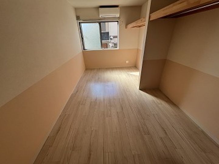 広島県広島市東区牛田早稲田2丁目の賃貸アパートの居間