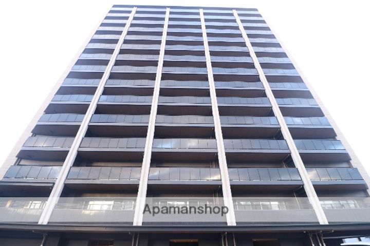 広島県広島市南区東本浦町の賃貸マンションの外観