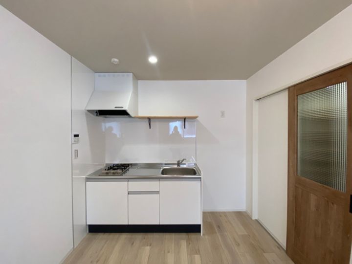 広島県広島市西区竜王町の賃貸アパートのキッチン