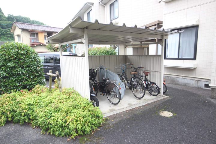 広島県広島市安佐南区伴中央1丁目の賃貸アパートの外観