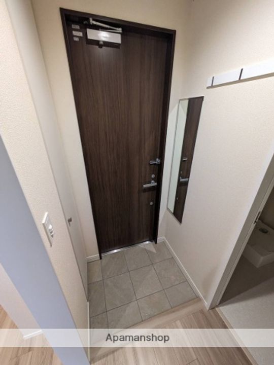 広島県広島市西区庚午中3丁目の賃貸マンションの玄関