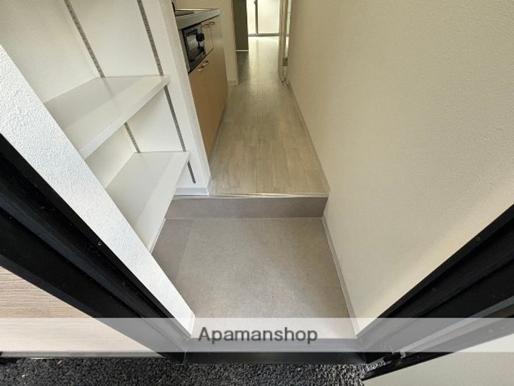 広島県広島市佐伯区藤垂園の賃貸アパートの玄関