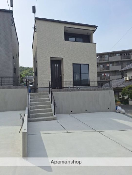 広島県広島市東区中山西2丁目(一戸建)の賃貸物件戸建ての外観