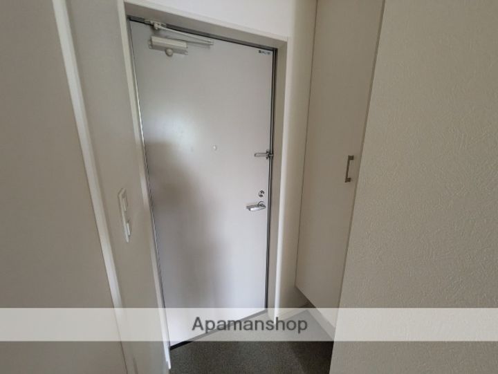 広島県広島市南区東霞町の賃貸アパート306の内装