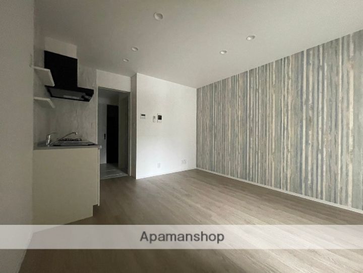 広島県広島市西区草津浜町の賃貸アパートの内装