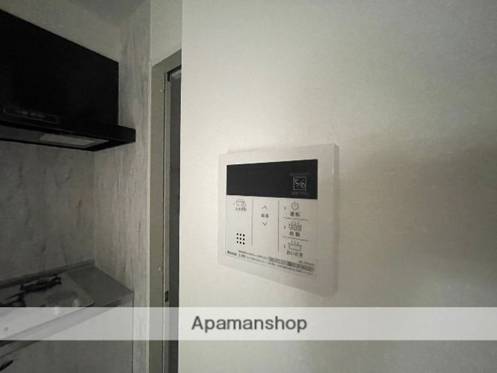 広島県広島市西区草津浜町の賃貸アパートの内装