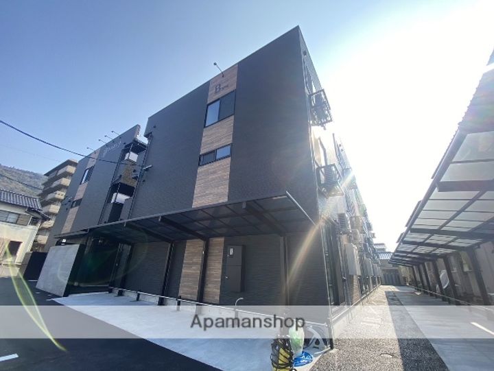 広島県広島市東区戸坂山根2丁目の賃貸アパートの外観