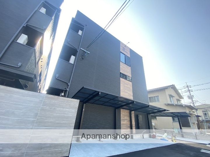 広島県広島市東区戸坂山根2丁目の賃貸アパートの外観