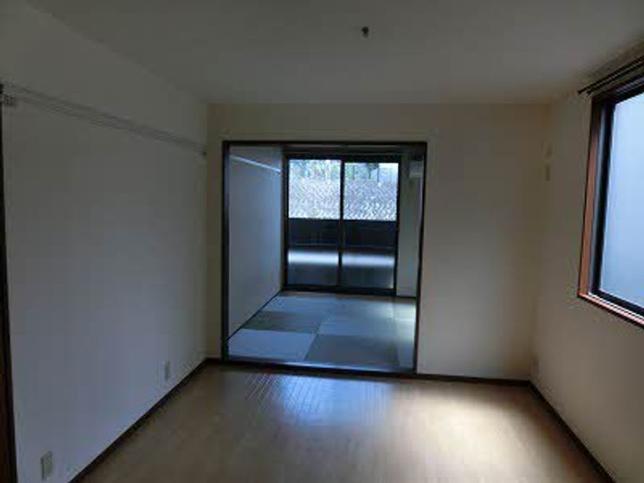 広島県広島市安佐北区深川2丁目の賃貸アパートのキッチン