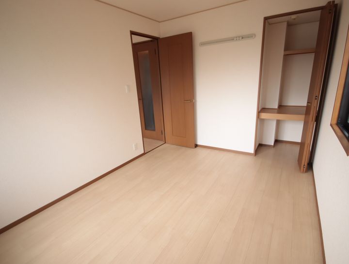 セゾン高取北弐番館101の内装