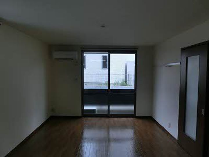 広島県広島市安佐北区落合南4丁目の賃貸アパートの居間