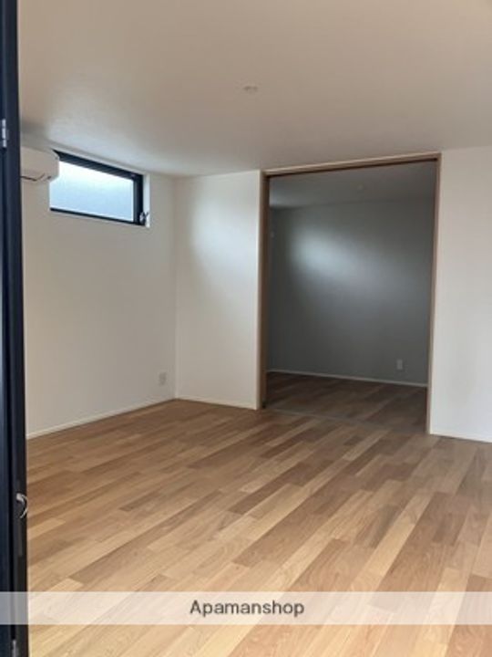 広島県広島市西区井口明神3丁目の賃貸アパートの内装