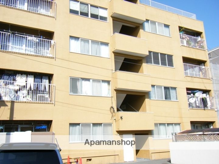 広島県広島市東区牛田本町3丁目の賃貸マンションの外観