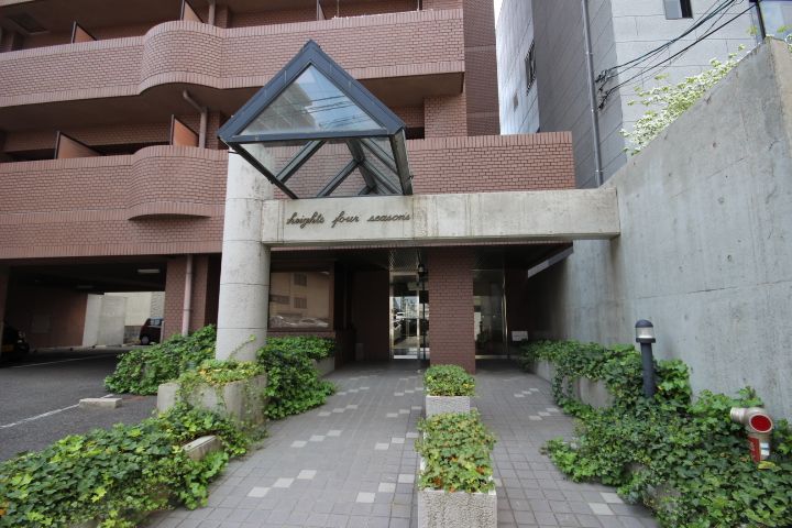 ハイツフォーシーズンズ504号室の外観