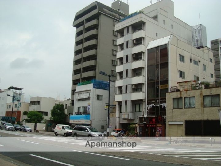 広島県広島市中区東白島町の賃貸マンションの外観