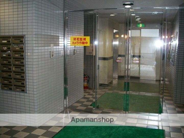 広島県広島市中区小網町の賃貸マンションの外観