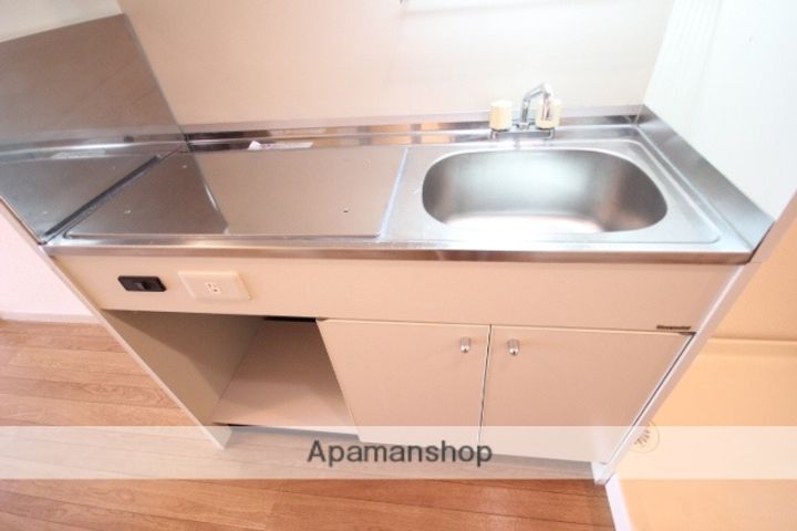 広島県広島市中区西十日市町の賃貸マンションのキッチン