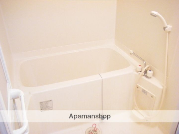 広島県広島市西区横川新町の賃貸マンションの風呂