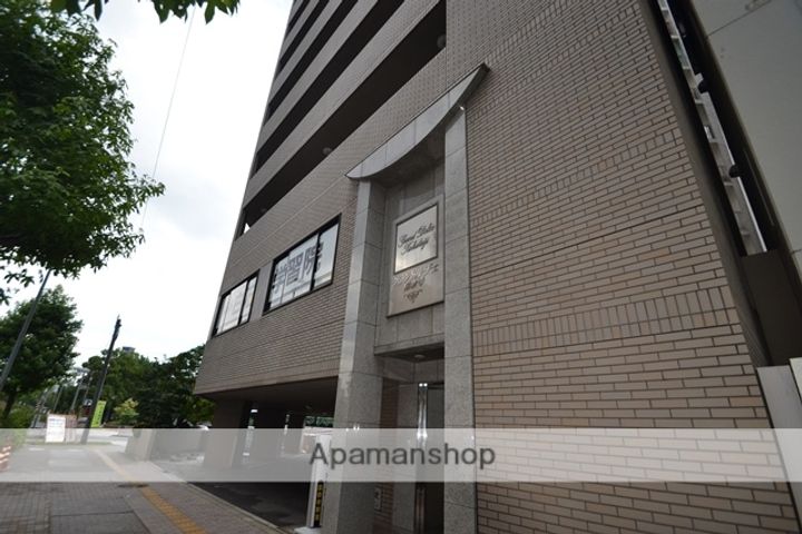 広島県広島市中区国泰寺町2丁目の賃貸マンションの外観