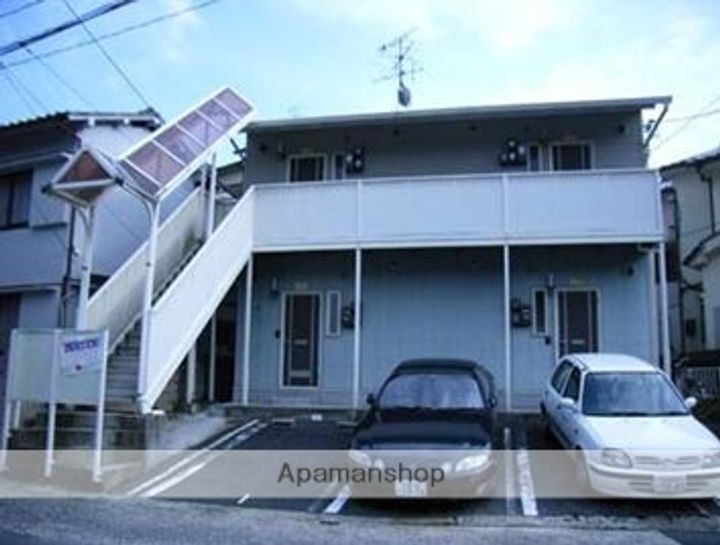 広島県広島市南区南大河町の賃貸アパートの外観