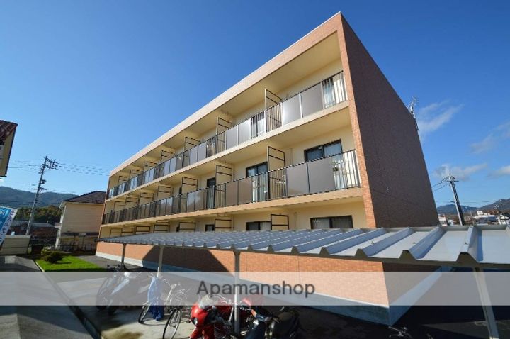 メイプルS中島303の外観