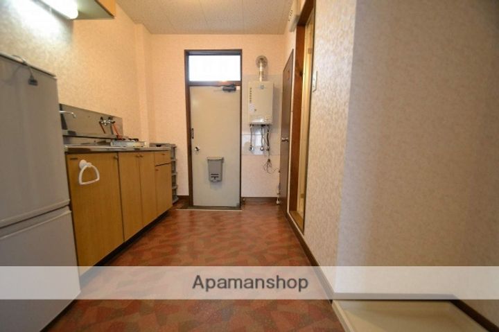 スリーエイト103の内装