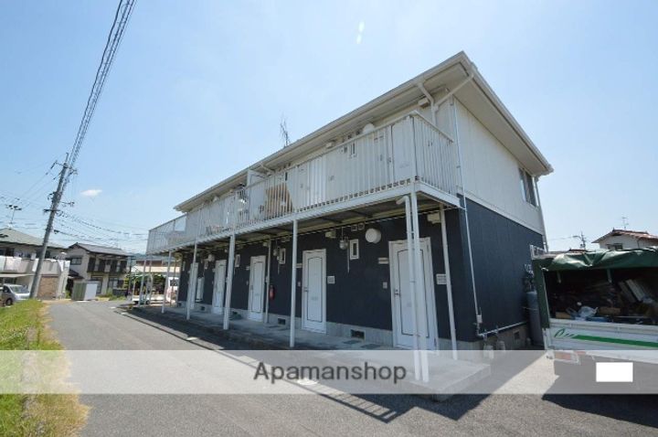 広島県東広島市八本松東6丁目の賃貸アパートの外観