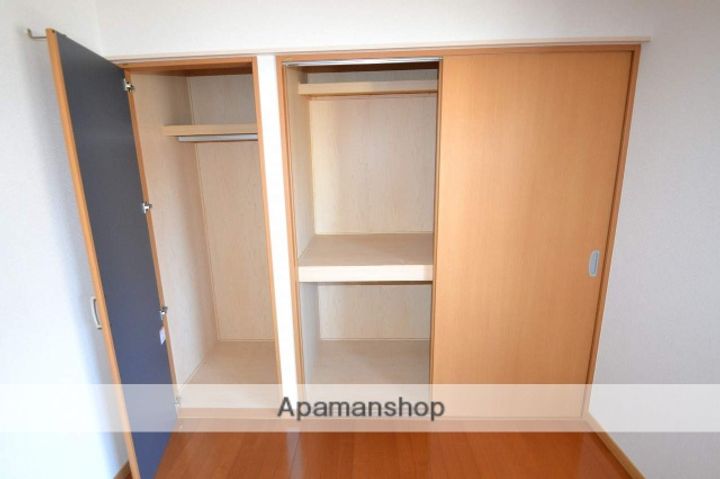 ハートフルKAGAMIⅠ205の内装