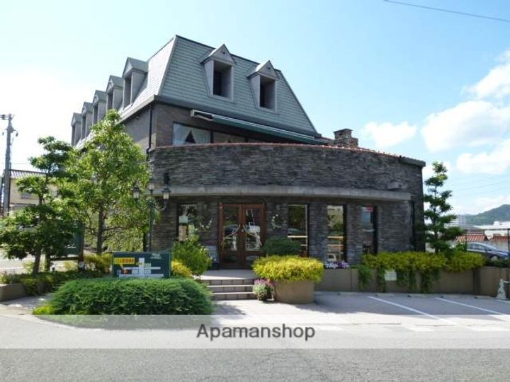 ヴィラ・カトレア303の周辺